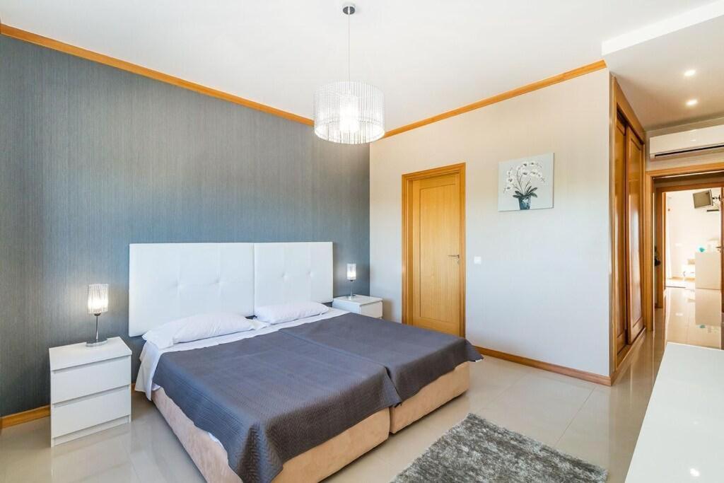 Fantastic Townhouse With Pool And Sea Views Vila Albufeira Exterior foto