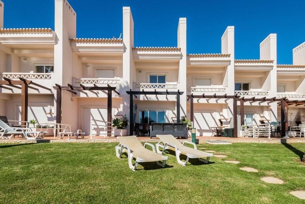 Fantastic Townhouse With Pool And Sea Views Vila Albufeira Exterior foto